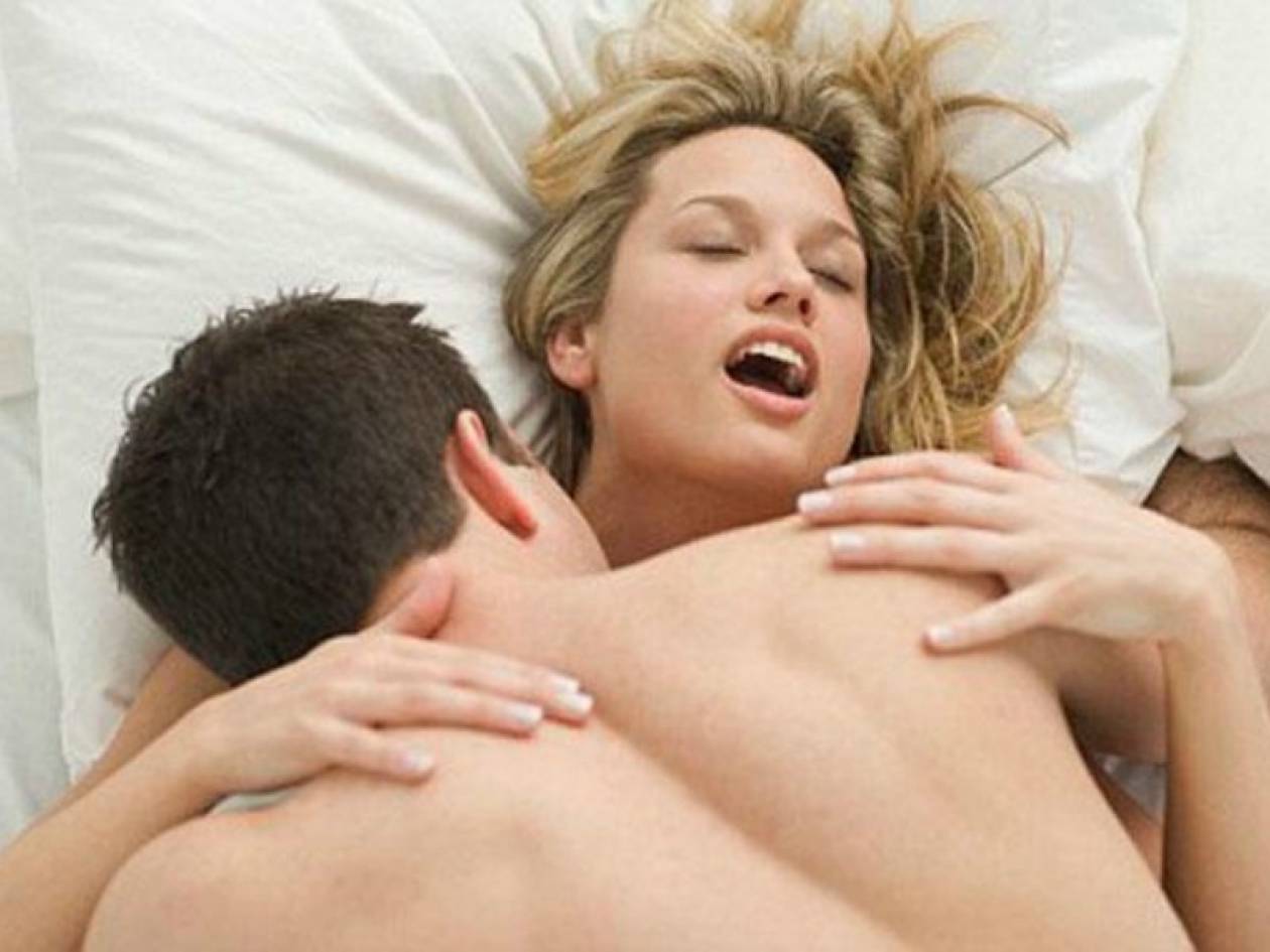 Сильный оргазм девушки получают от классного секса с другом