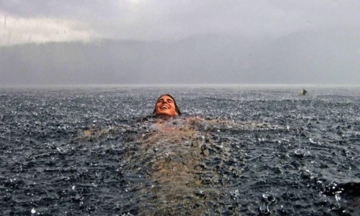 Полностью Голая Анна Молчанова – Дожди В Океане 1994