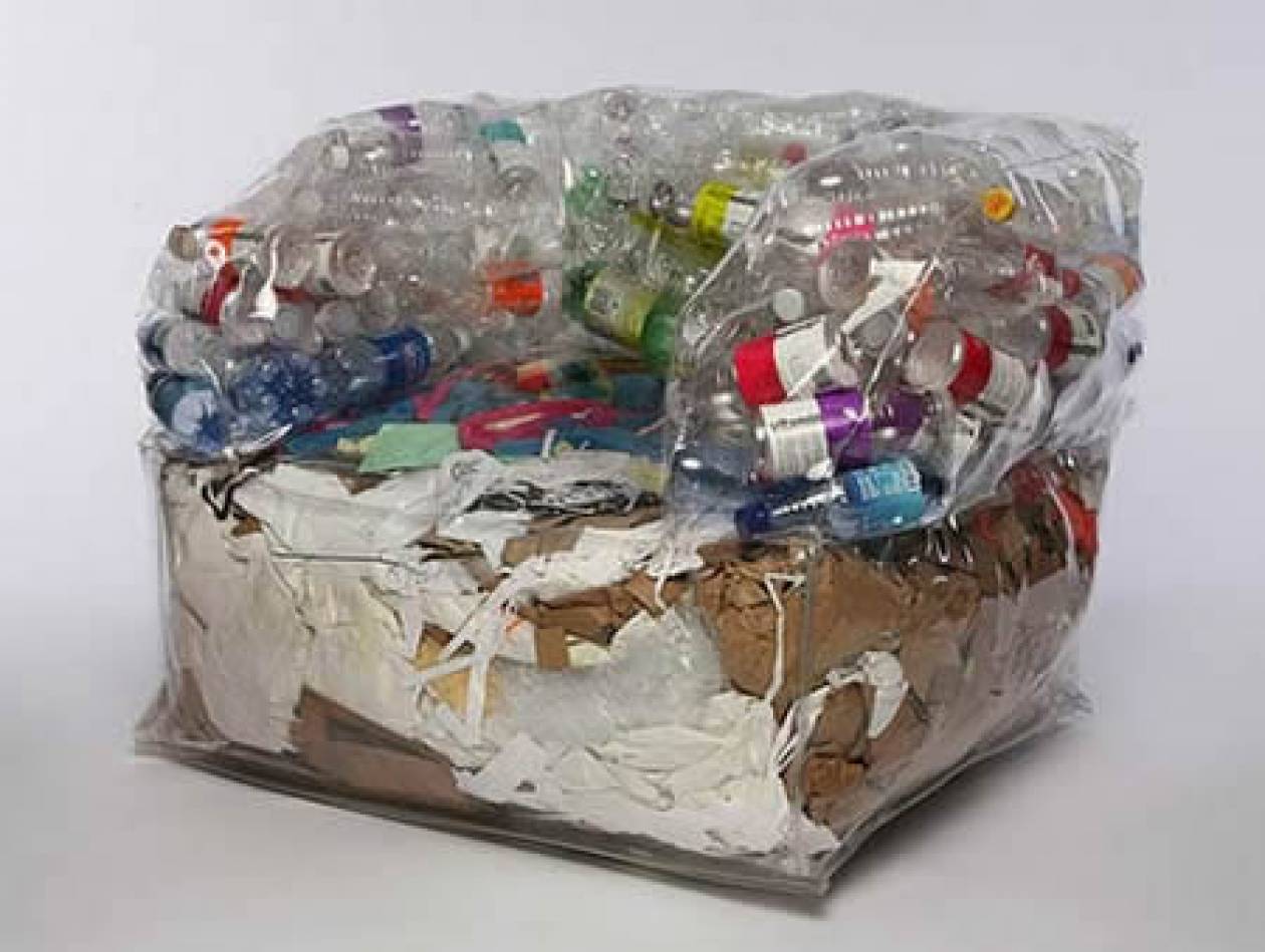 Изделия из отходов пластмассы