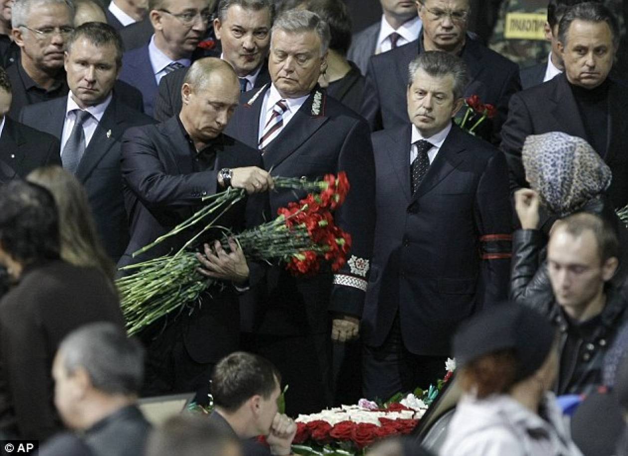 Путин на похоронах Локомотива