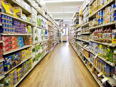 «Τρύπωσαν» σε σουπερμάρκετ για να κλέψουν το ΑΤΜ