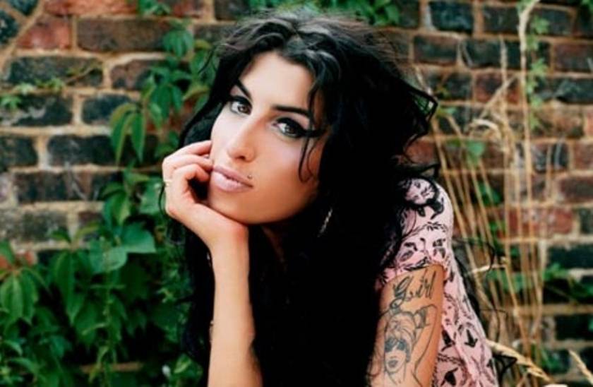 Aπό αλκοόλ ο θάνατος της Amy Winehouse