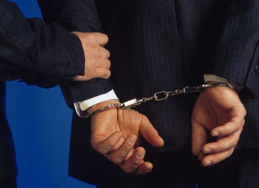 Συνελήφθη ιδιοκτήτης ταξιδιωτικού γραφείου για χρέη στο Δημόσιο