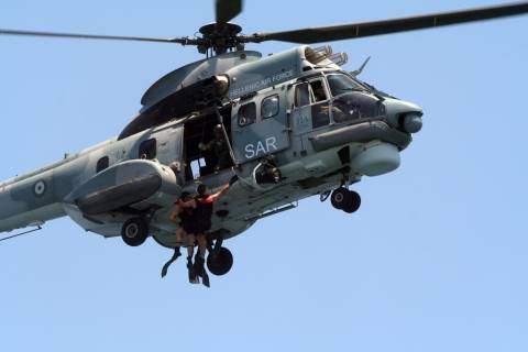 Ρόδος: «Σηκώθηκε» Super Puma για διάσωση Γερμανίδας