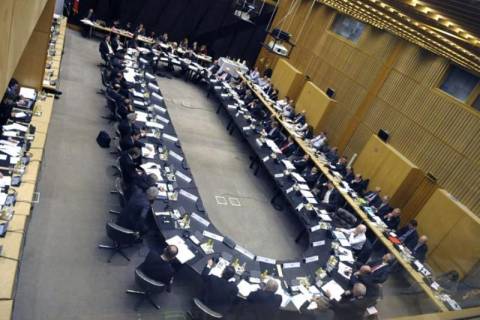 Η κρίση χρέους στην Ευρώπη στο Ecofin της Παρασκευής