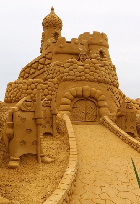Παλάτια στην άμμο 