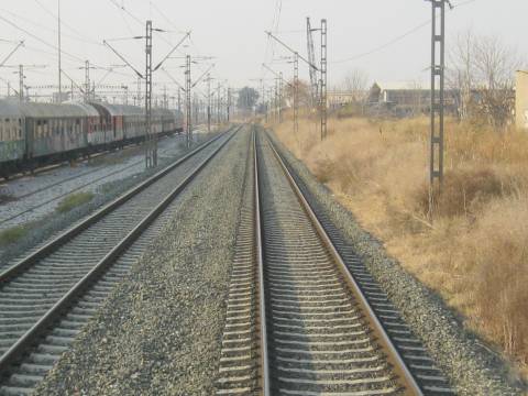 Εγκρίθηκαν 22 εκατ. για σιδηροδρομική γραμμή Βόλου - Λάρισας
