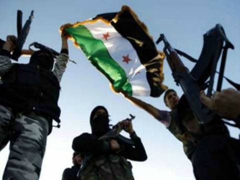Συρία: Πράκτορες της CIA εποπτεύουν την παράδοση όπλων σε αντάρτες