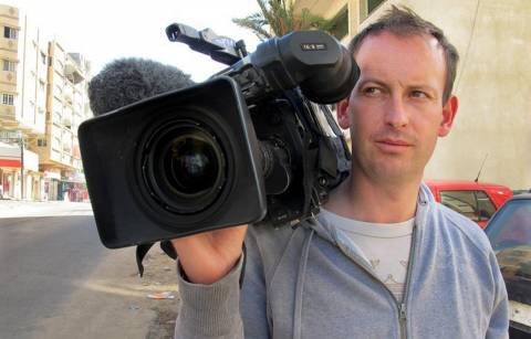 Από πυρά ανταρτών σκοτώθηκε γάλλος δημοσιογράφος στη Συρία