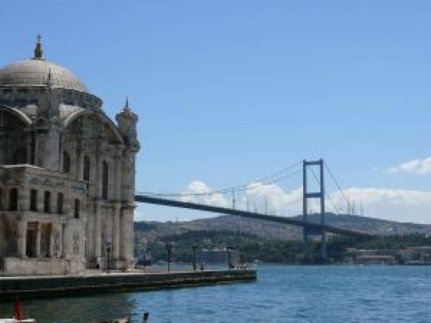 Οι Τούρκοι απαγορεύουν σε Ελληνες υπήκοους την πώληση ακινήτων