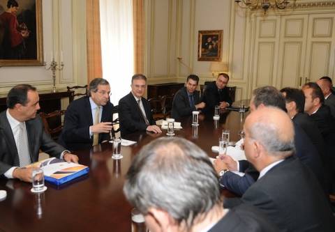 Με τους Βιομήχανους Β. Ελλάδος συναντήθηκε ο Πρωθυπουργός