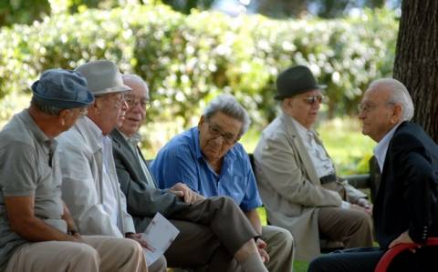 Ποιοι χάνουν από την αύξηση των ορίων ηλικίας συνταξιοδότησης