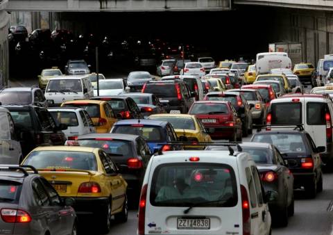 Κυκλοφοριακό χάος στους δρόμους της Αθήνας