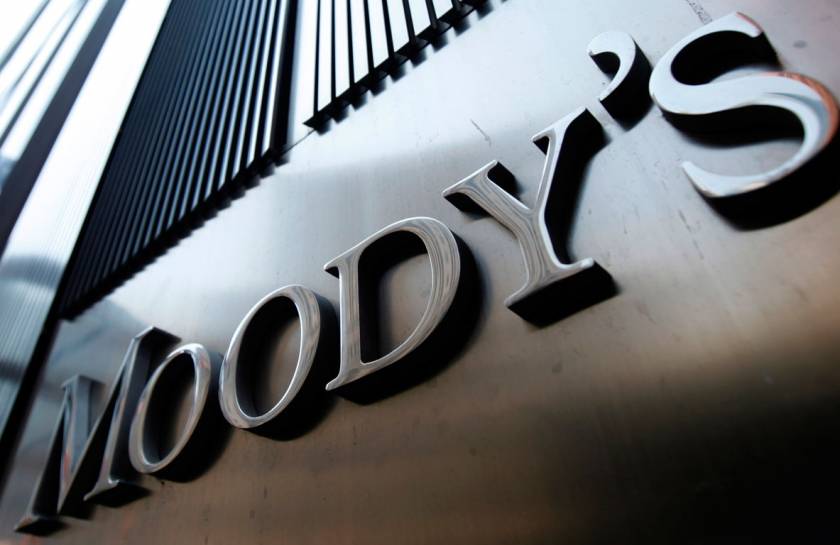 Moody's: Μη βιώσιμο το χρέος της Ελλάδας