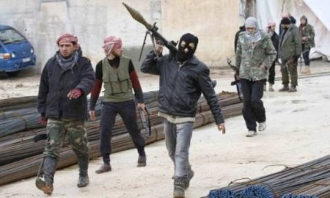 Συρία: Οι αντάρτες πήραν τον έλεγχο πόλης στην μεθόριο με την Τουρκία