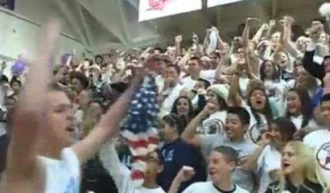 Βίντεο: Απαγόρευσαν σε μαθητές σε αγώνα μπάσκετ να φωνάζουν “USA"
