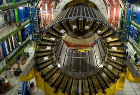 CERN: Οι επιστήμονες ισχυρίζονται ότι ανακάλυψαν το Σωματίδιο του Θεού