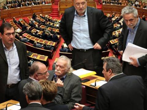 Νέο κοινοβουλευτικό πραξικόπημα καταγγέλλει η αντιπολίτευση