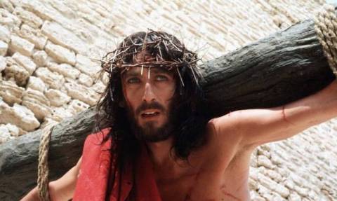 Δείτε πως είναι σήμερα ο «Ιησούς από τη Ναζαρέτ» (photo)!