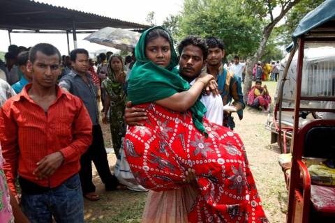 Ξεπέρασαν τους 800 οι νεκροί στο Μπαγκλαντές