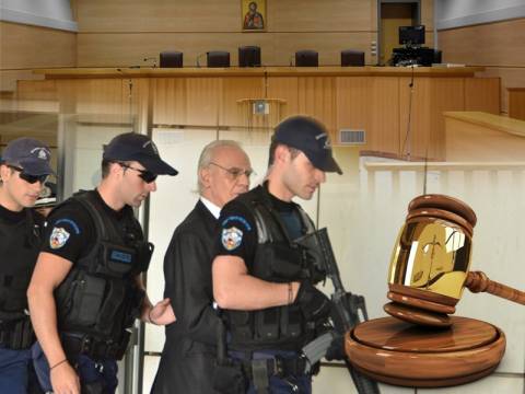 Δίκη Τσοχατζόπουλου-Εισαγγελείς: Δεν αναζητούμε εξιλαστήρια θύματα
