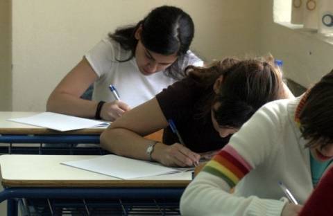 Βάσεις 2013: Στατιστικά για τα Ειδικά Μαθήματα των Πανελλαδικών