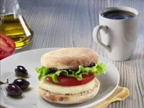 Κυπριακό χαλλούμι από τα McDonalds στον Αραβικό Κόλπο