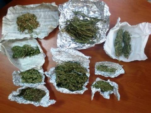 Καμίνια: Τέσσερις συλλήψεις αλλοδαπών για ναρκωτικά