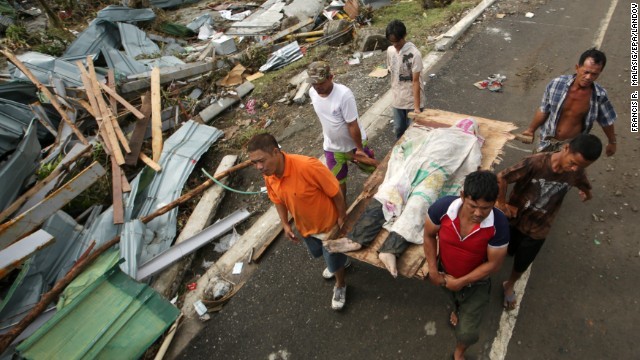 Φιλιππίνες: Φόβοι για 10.000 νεκρούς από τον τυφώνα Χαϊγιάν 