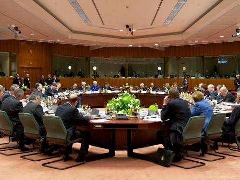 Το μήνυμα του Eurogroup στην Ελλάδα: Νέα μέτρα, χωρίς πολλά λόγια