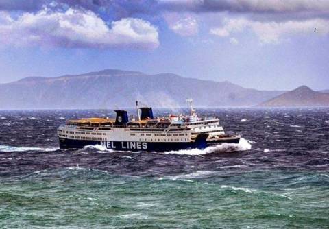 Ικαρία: Προσέκρουσε στο λιμάνι του Αγίου Κήρυκου το πλοίο «Μυτιλήνη»