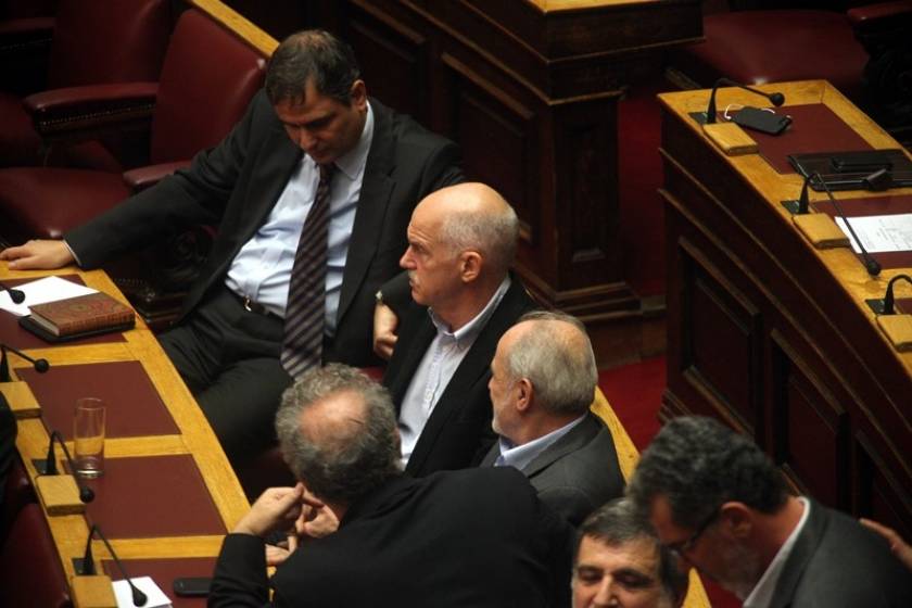 Ο Παπανδρέου ήρθε στην Ελλάδα μόνο για να ψηφίσει για τα φάρμακα