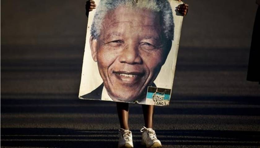 Στις 15 Δεκεμβρίου η κηδεία του Νέλσον Μαντέλα