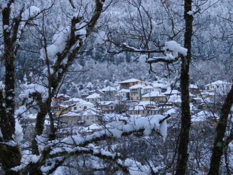 Αυτό είναι το ελληνικό χωριό που κατοικείται μόνο από αλλοδαπούς