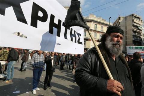 «Απόβαση» στην Αθήνα ετοιμάζουν οι αγρότες της Κρήτης (vid)