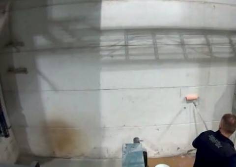 Επικό βίντεο: Έβαφε απλά έναν τοίχο... (βίντεο)
