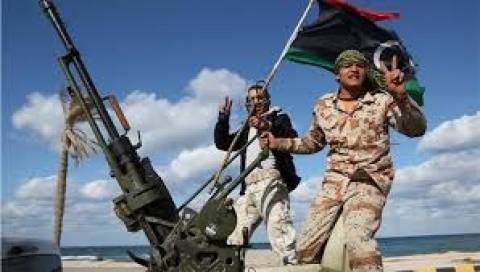 Λιβύη: Ένοπλοι απέκλεισαν την είσοδο της κεντρικής τράπεζας