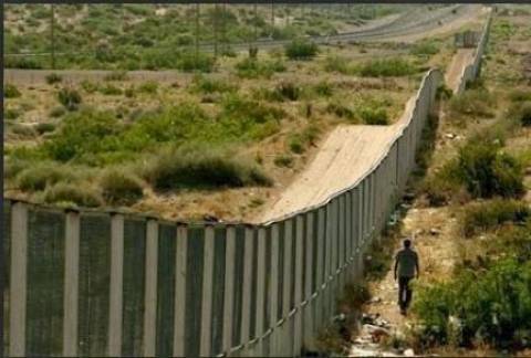Τουρκία: Θα επεκτείνει το φράχτη στα σύνορα με τη Συρία