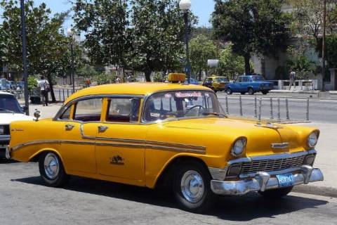 Κούβα: Οι οδηγοί ταξί θα εργάζονται σαν ιδιώτες