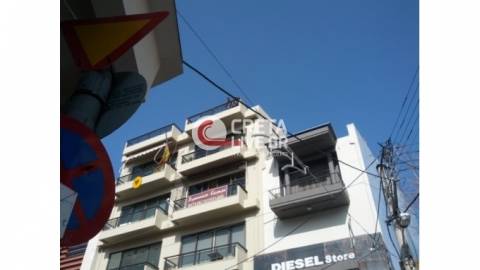 Κρήτη: Ο αέρας έσπασε τζαμαρία - Τραυματίστηκε γυναίκα