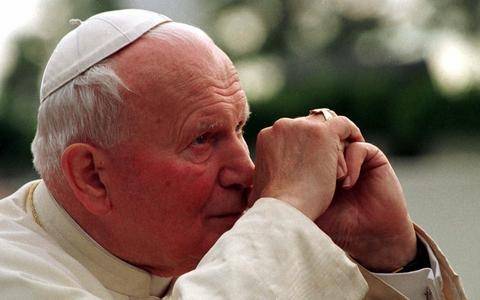 Ιταλία: Εκλεψαν φιάλη με το αίμα του Πάπα Ιωάννη Παύλου του Β'