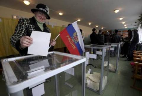 Τα ρωσικά ΜΜΕ χαιρετίζουν την επιλογή της Κριμαίας
