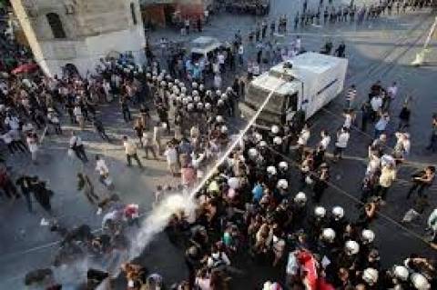 Τουρκία: Επεισόδια μεταξύ αστυνομίας και υποστηρικτών αντιπολίτευσης