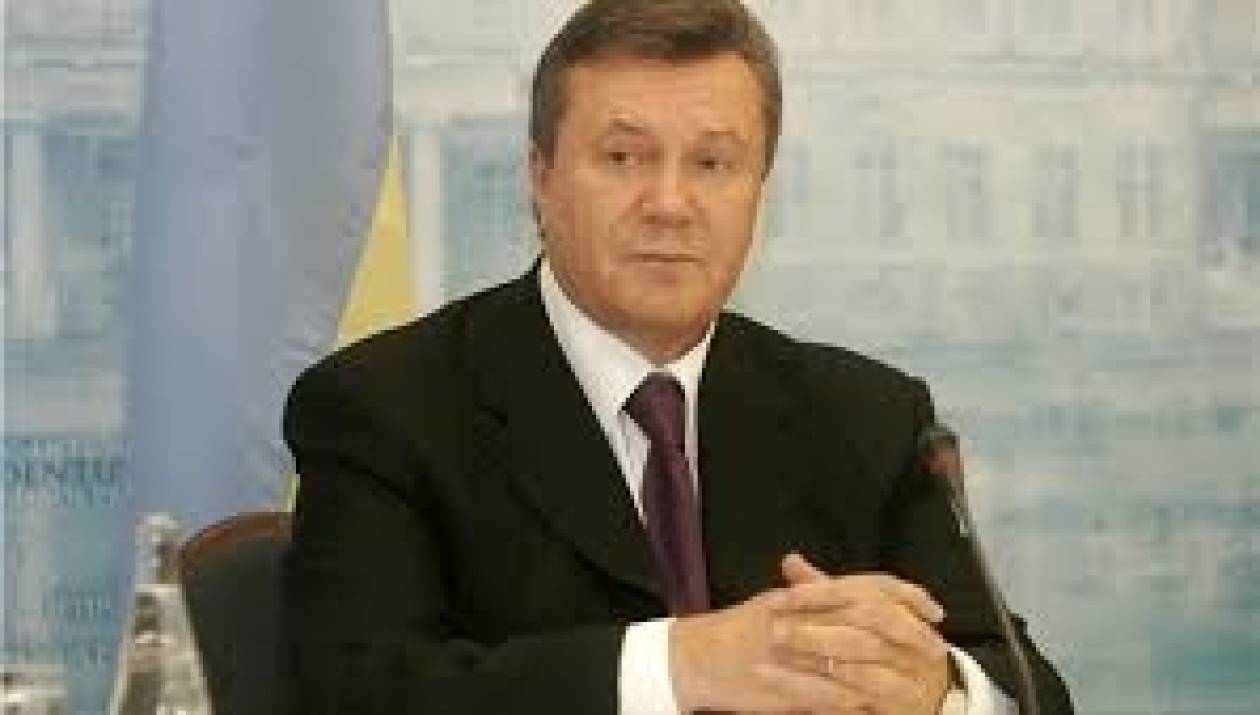 Ο Γιανουκόβιτς «δεν μπορεί να δεχτεί» την απώλεια της Κριμαίας