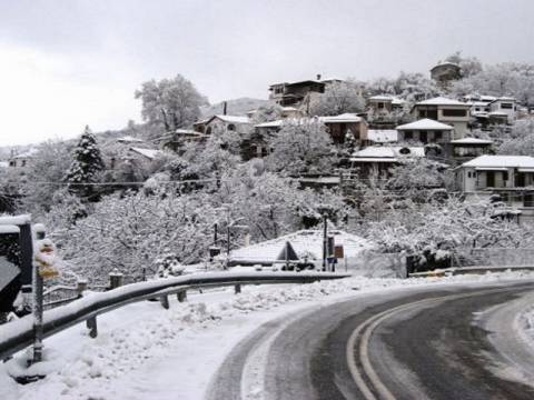 Δείτε live: Χιονίζει στη Βόρεια Ελλάδα