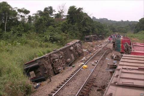 Κονγκό: Αυξάνονται οι νεκροί από τον εκτροχιασμό του τρένου