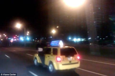 Νέα Υόρκη: Προσπάθησε να κλέψει ταξί εν κινήσει! (photos+video)
