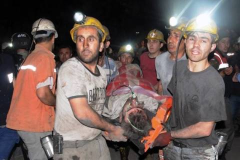 Τουρκία: Δεν θα ξεπεράσουν τους 302 οι νεκροί στο ανθρακωρυχείο