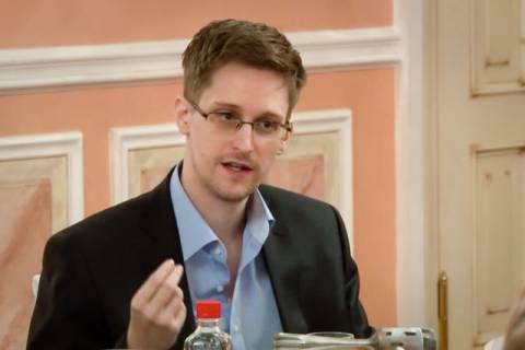Νέες αποκαλύψεις για τις παρακολουθήσεις της NSA υπόσχεται ο Σνόουντεν