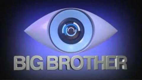 Δείτε ποιος κρυβόταν πίσω από τη φωνή του Big Brother (φωτό)